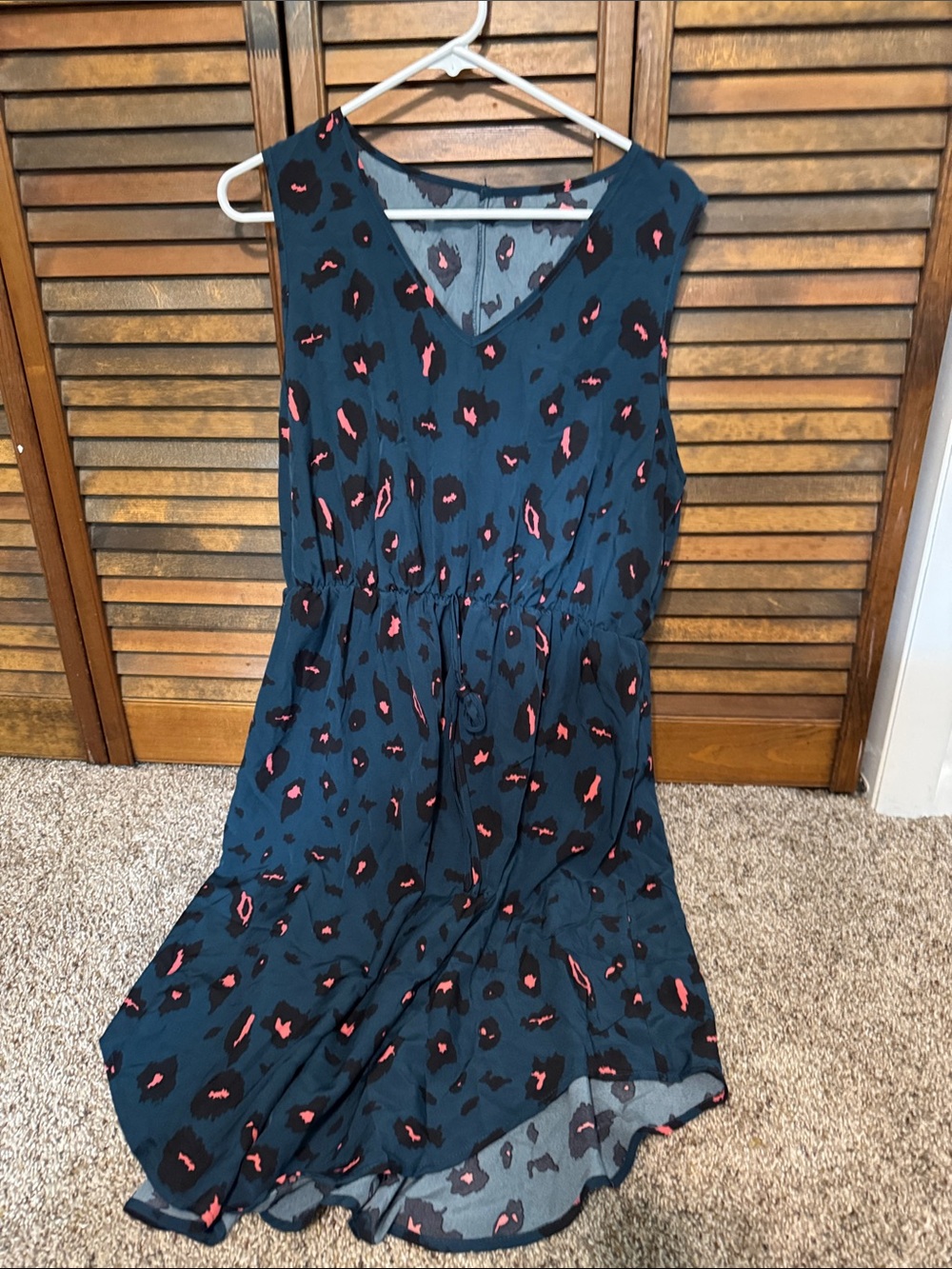 SHEIN Teal Sleeveless Leopard-Print Drawstring Dress with Pink Accents
